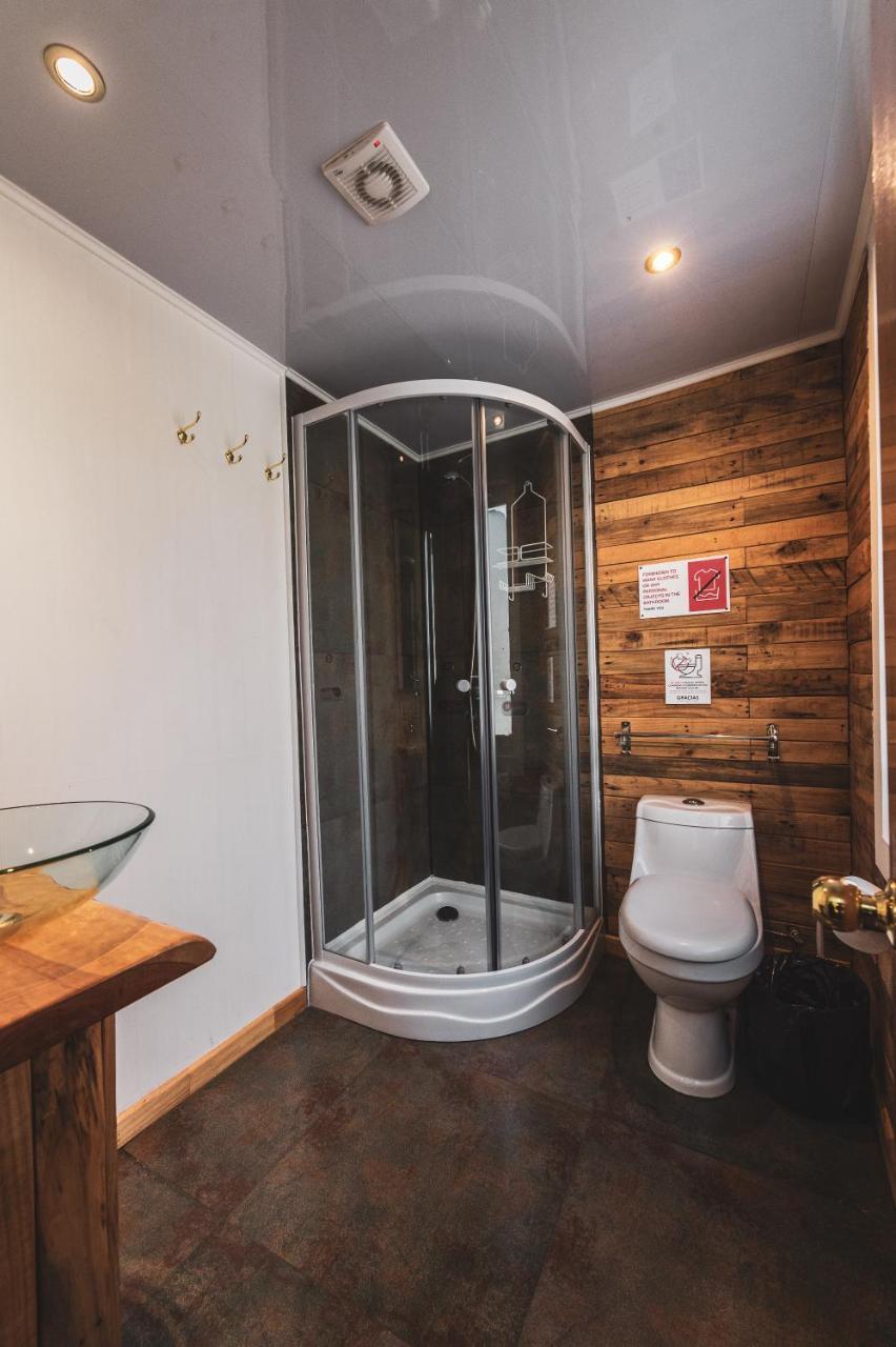 Twin Room with Private Bathroom